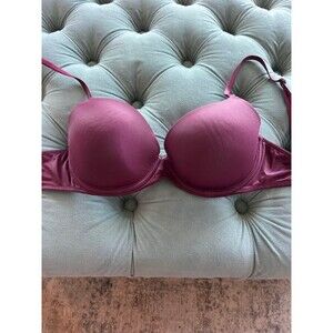 PINK Wear Everywhere Lightly Line bra 32D
